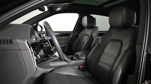 2022 Porsche Cayenne E-Hybrid E-HYBRID