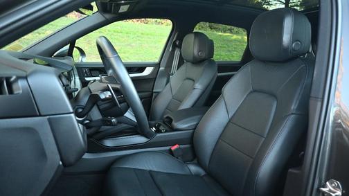 2025 Porsche Cayenne