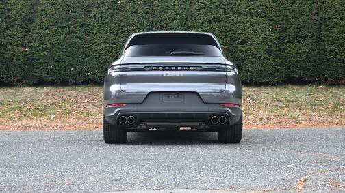 2025 Porsche Cayenne S