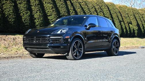2023 Porsche Cayenne 