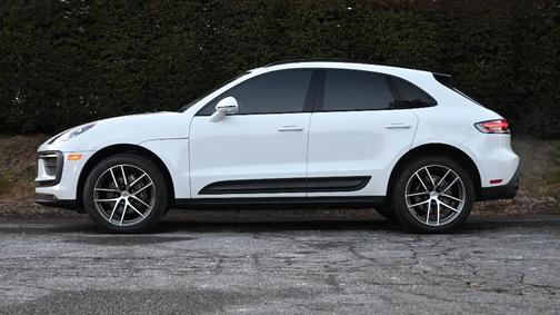 2024 Porsche Macan 
