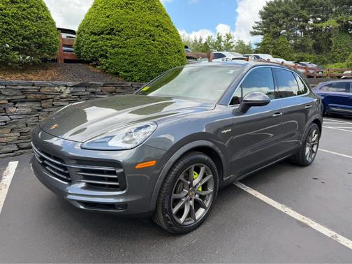 Gray 2023 Porsche Cayenne