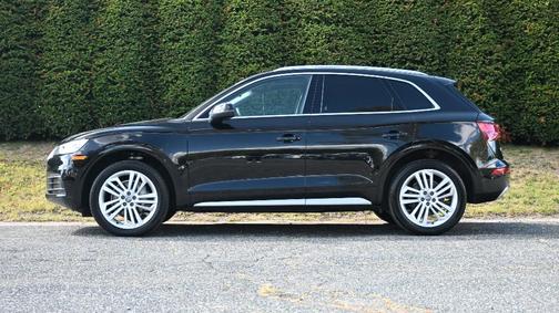 2019 Audi Q5 2.0T Premium Plus