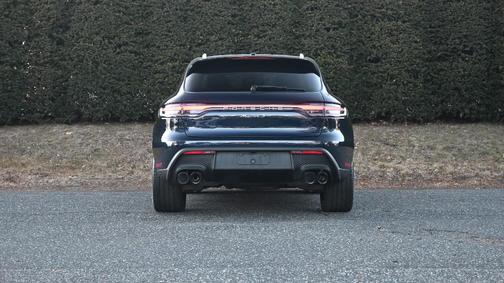 2022 Porsche Macan S