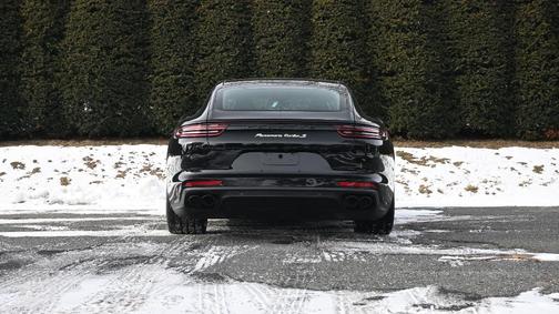 2018 Porsche Panamera Turbo S