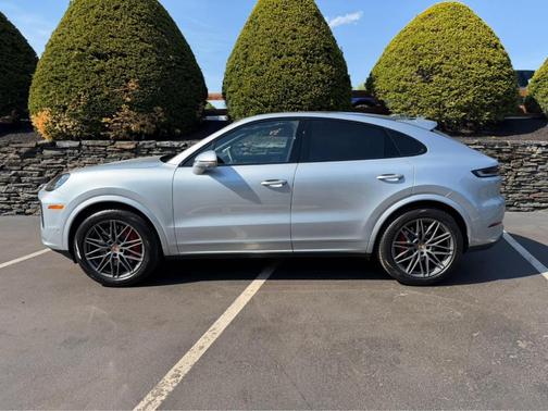 Dolomite Gray 2025 Porsche Cayenne S Coupe AWD