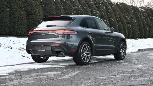 2025 Porsche Macan 