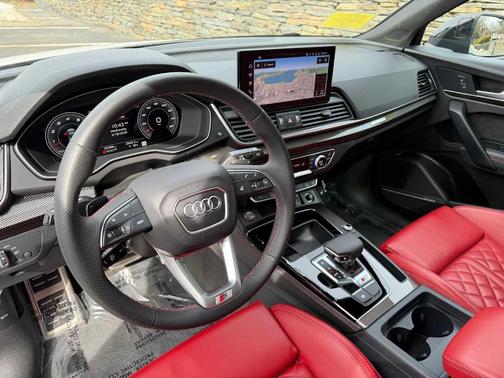 Arkona White 2024 Audi SQ5 3.0T Premium