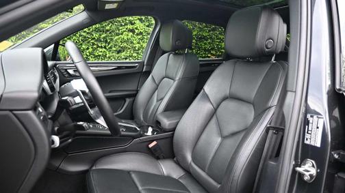 2021 Porsche Macan