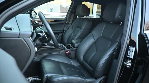 2024 Porsche Macan S