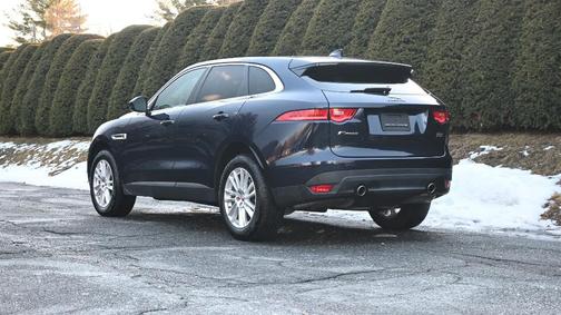 2017 Jaguar F-PACE 35t Prestige