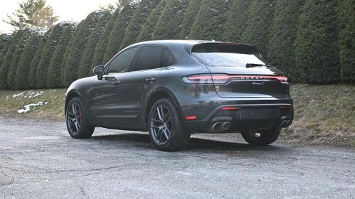 2022 Porsche Macan S