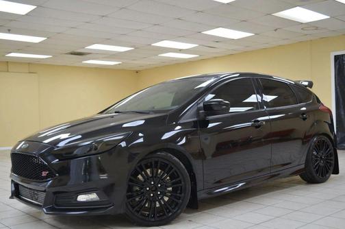 2017 Ford Focus ST