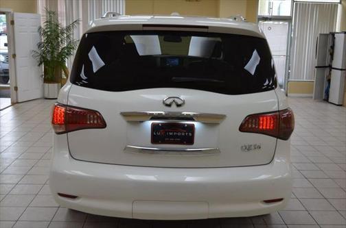 2011 INFINITI QX56 Base