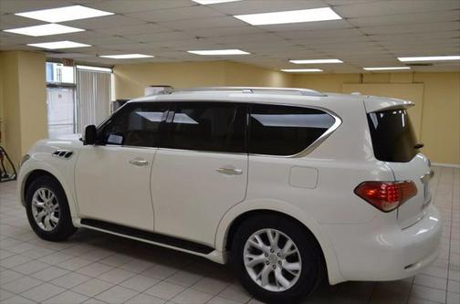 2011 INFINITI QX56 Base