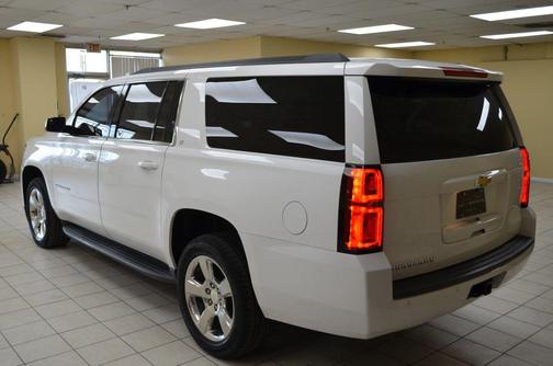2017 Chevrolet Suburban LT