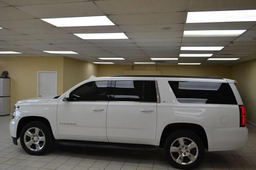 2017 Chevrolet Suburban LT