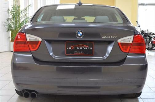 2006 BMW 330 330i Sedan 4D