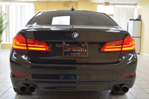 Black 2018 BMW 540 xDrive