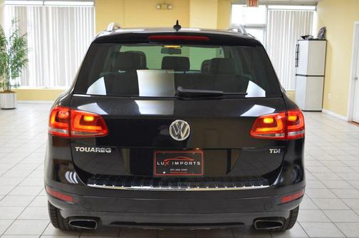 2013 Volkswagen Touareg TDI Lux