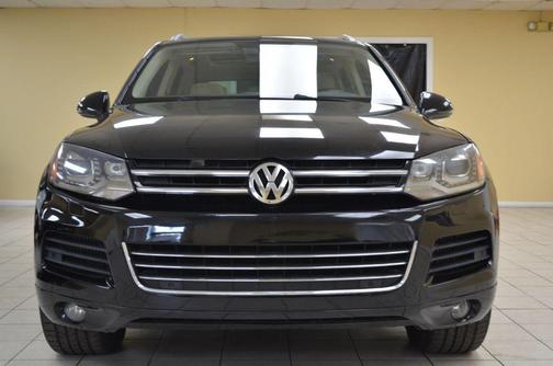 2013 Volkswagen Touareg TDI Lux