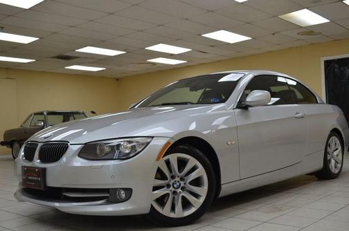 Silver 2013 BMW 328 328i Convertible 2D