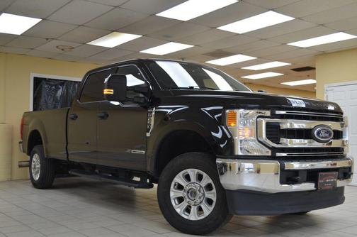 Black 2021 Ford F-250 XLT