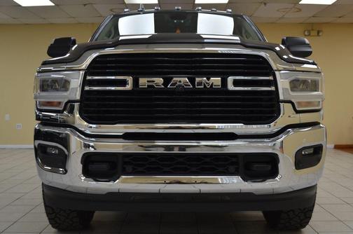 2019 RAM 2500 Big Horn Crew Cab 4x4 6'4' Box