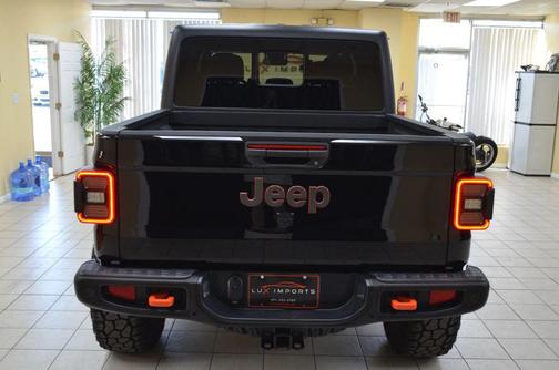 2024 Jeep Gladiator Mojave
