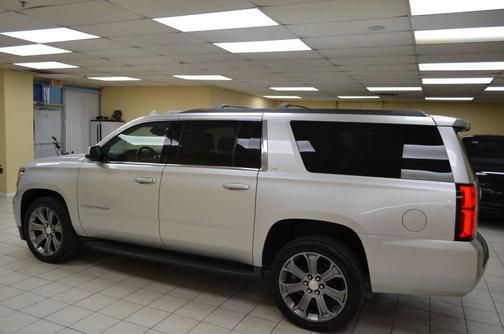 2016 Chevrolet Suburban LT