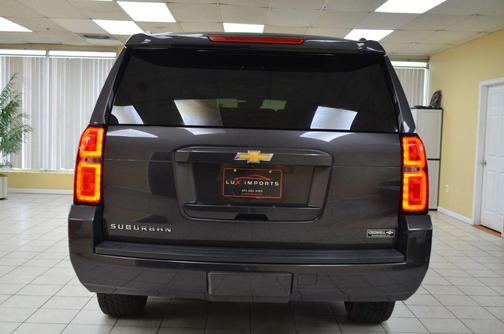 2016 Chevrolet Suburban LT