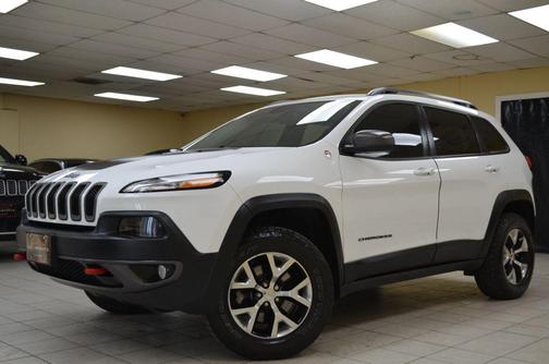 2016 Jeep Cherokee Sport