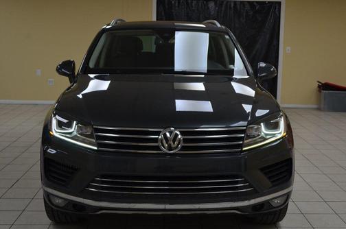 2016 Volkswagen Touareg TDI Lux
