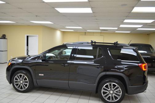 2018 GMC Acadia SLT-1