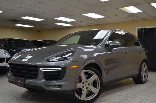 2017 Porsche Cayenne Turbo
