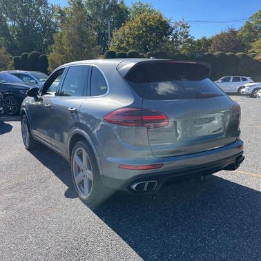 2017 Porsche Cayenne Turbo