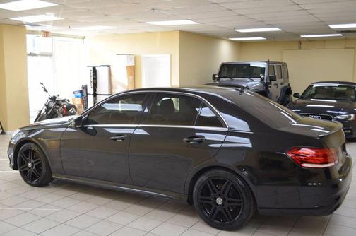 2016 Mercedes-Benz E-Class 4MATIC