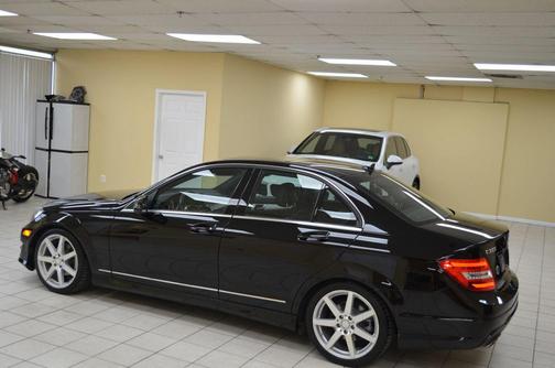 2012 Mercedes-Benz C-Class C 300 4MATIC Luxury