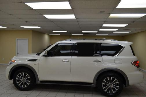 2017 Nissan Armada SL