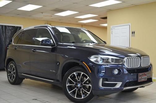 Blue 2018 BMW X5 eDrive xDrive40e