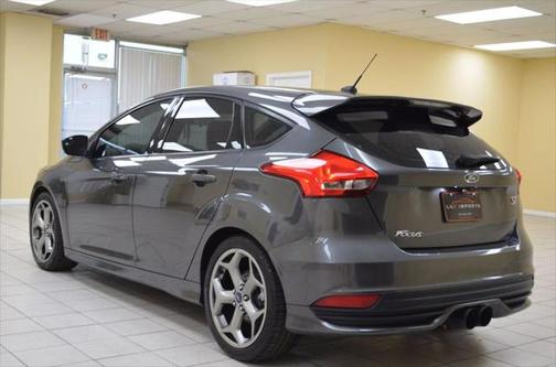 2017 Ford Focus ST ST