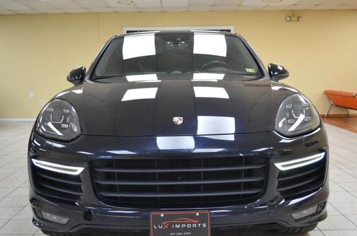 2016 Porsche Cayenne GTS