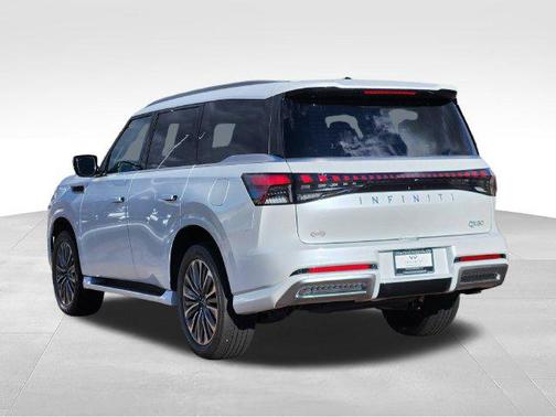 Radiant White 2027 INFINITI QX80 Luxe