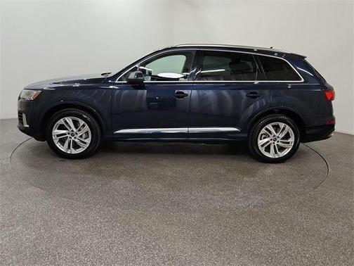 2024 Audi Q7 55 Premium Plus