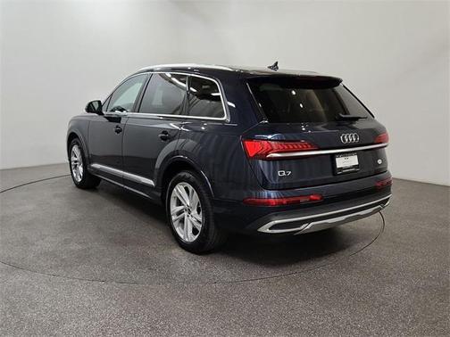 2024 Audi Q7 55 Premium Plus