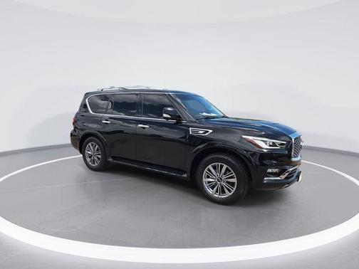 Black Obsidian 2022 INFINITI QX80 Luxe