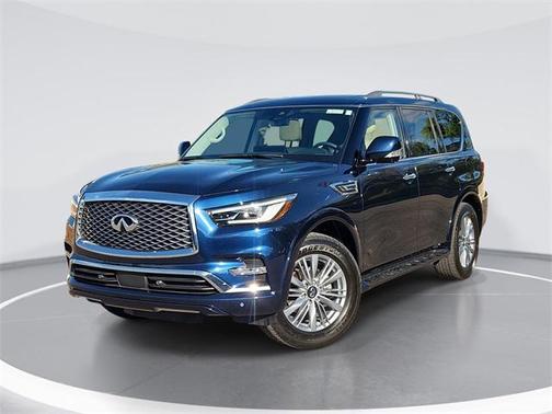 2023 INFINITI QX80 Luxe