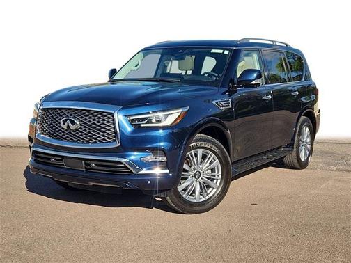 2023 INFINITI QX80 Luxe