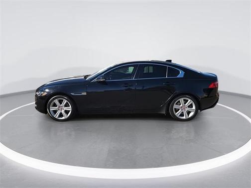2018 Jaguar XE 25t Prestige