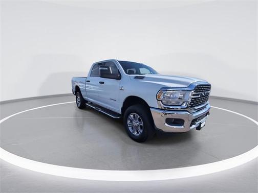 2023 RAM 2500 Big Horn Crew Cab 4x4 6'4' Box
